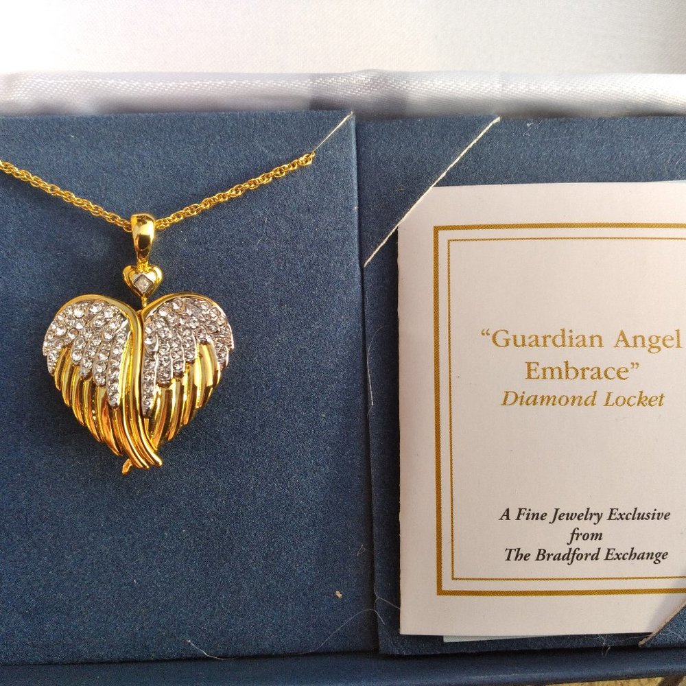 Bradford Exchange Guardian Angel Embrace Diamond Locket